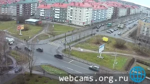 Webcam overlooking the intersection of Kolpinskoe Highway and Galitskaya Street, Shushary