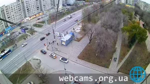 Webcam at the intersection of Menzhinsky and Nikolai Otrada streets, Volgograd